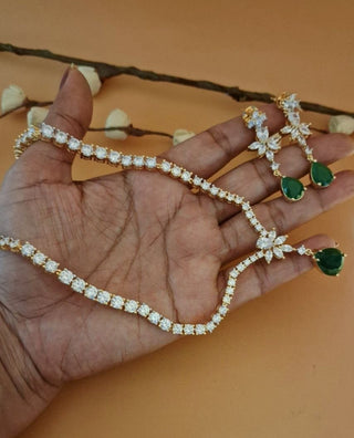 Zevarly Saanvi Terrific Necklace Set in Green