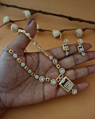 Zevarly Vihana Long Necklace Set