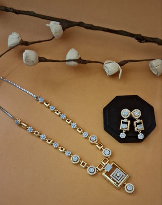 Zevarly Vihana Long Necklace Set