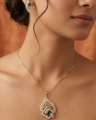 Zevarly Adrisha unusual Pendant Set